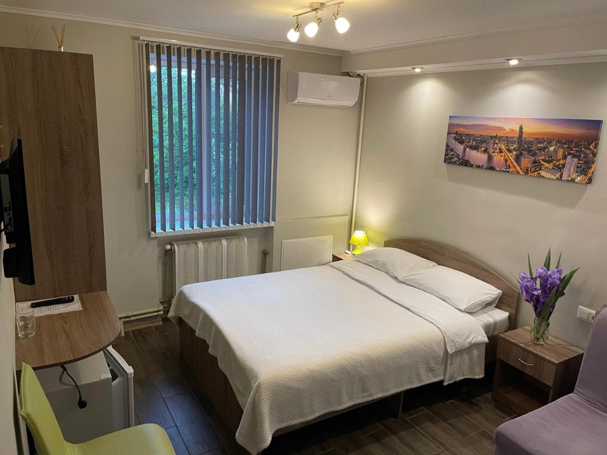 7Days Hotell Hadiach Exteriör bild