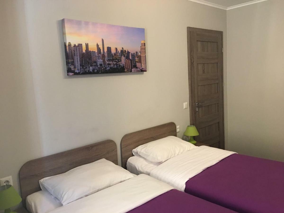 7Days Hotell Hadiach Exteriör bild